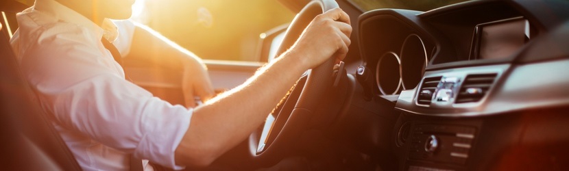  Automobile