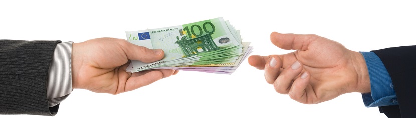 paiement par des billets euros