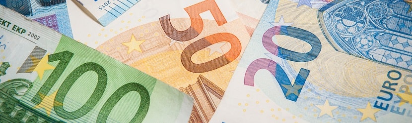 Gros plan groupe d’argent billet en euros