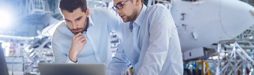des professionnels en activité