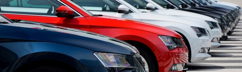 voitures sur parking