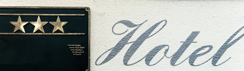 façade d'hôtel